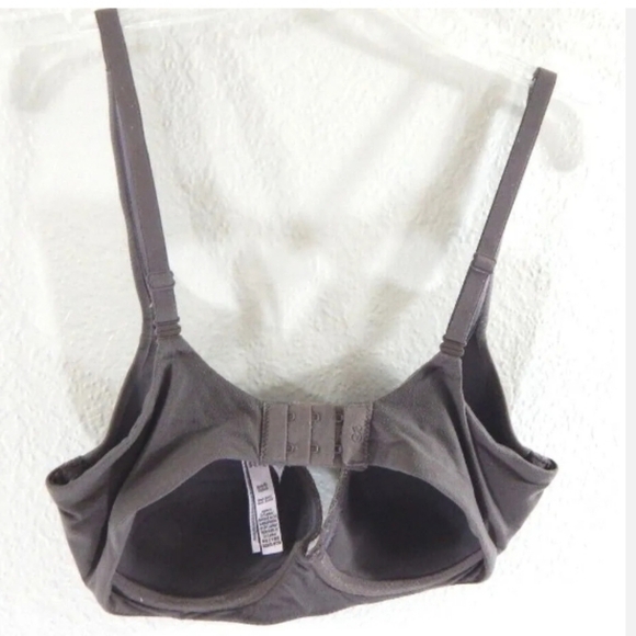 Victoria's Secret Lined Demi Bra - Picture 2 of 5